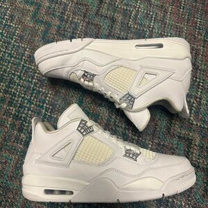 Jordan 4 Pure Money 2017 Retro. No box 7/10 condition